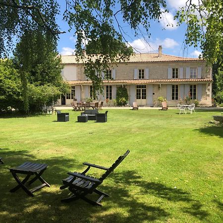 Le Logis De Vallans エクステリア 写真